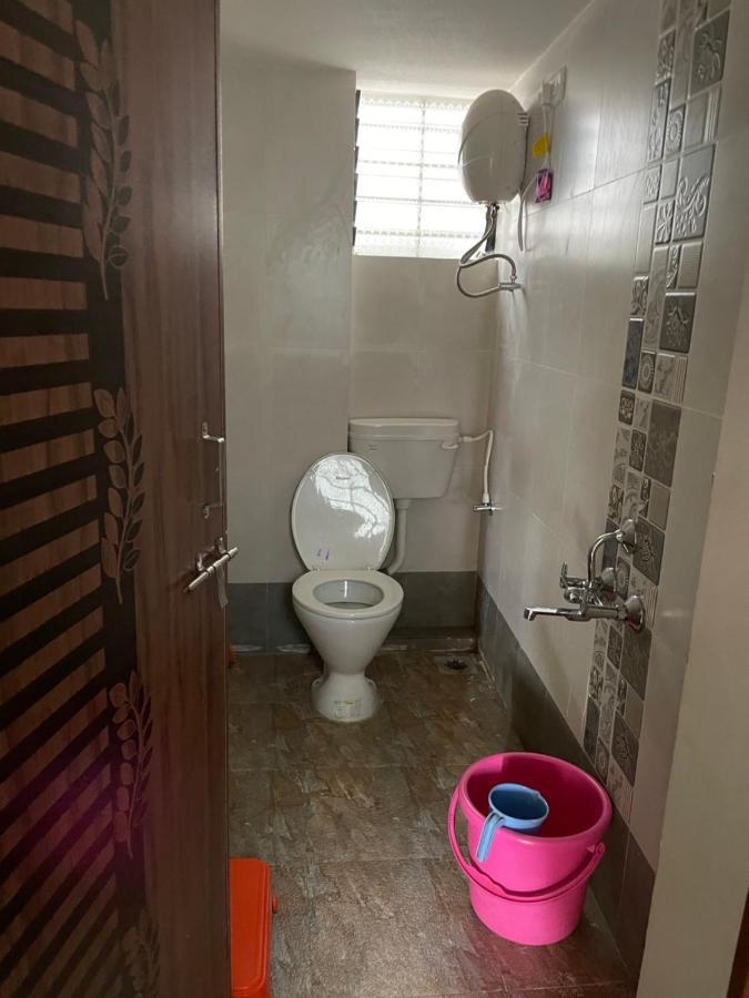 Shree Sadguru Krupa Yatri Niwas Villa Колхапур Екстериор снимка